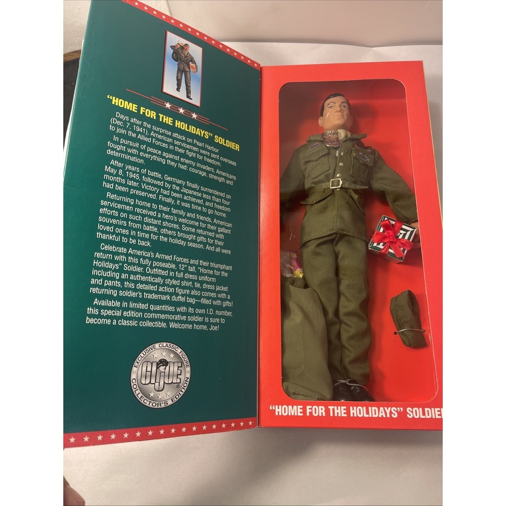 GI Joe Home for the Holidays Soldier Limited Edition Collector's Figure 1996 NEW - Picture 6 of 16